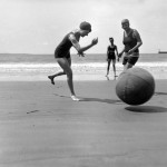 “Yvonne, Koko et Bibi. Royan, juillet 1924” by Jacques Henri Lartigue