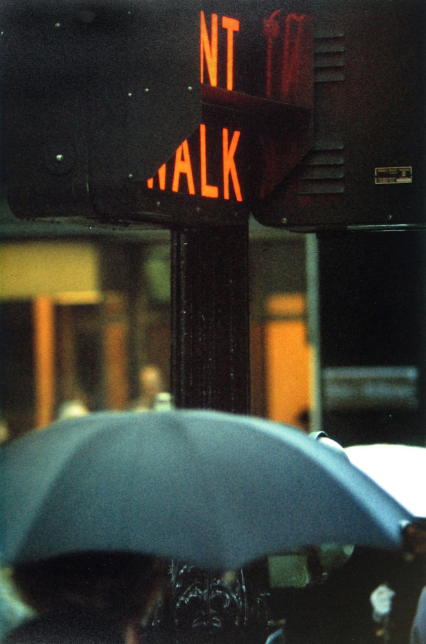 “Don’t Walk” by Saul Leiter, 1952. Published in ‘Early Color’ (Seidl, 2006)