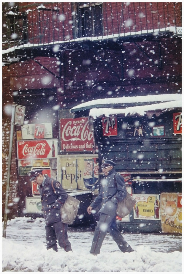 “Postmen” by Saul Leiter, 1952. Published in ‘Saul Leiter: Early Color’ (Seidl, 2006). © Saul Leiter.